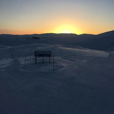 Voss- Oppheim Private Cozy *